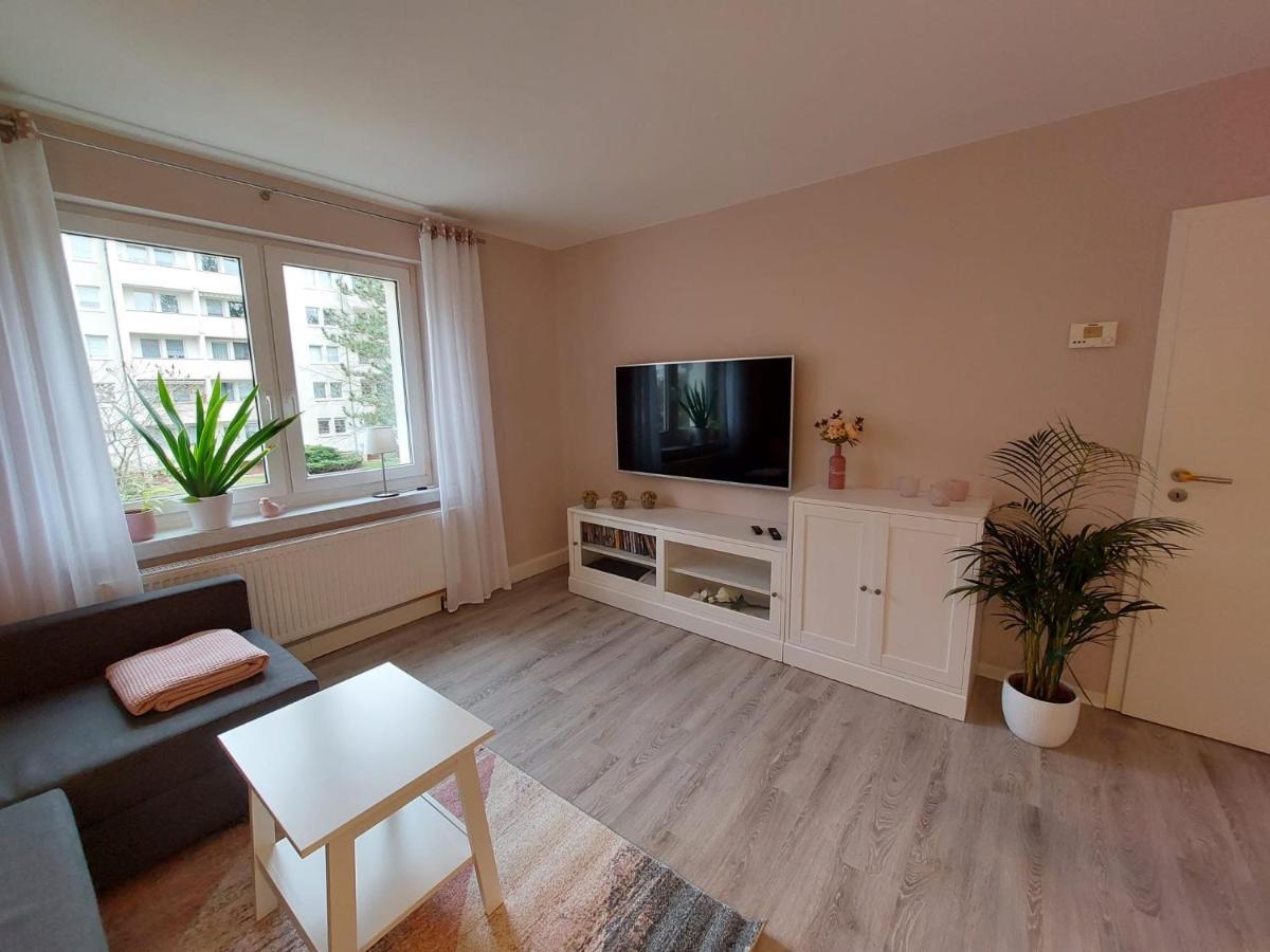 Helles Modern Eingerichtetes Apartment Halle  外观 照片
