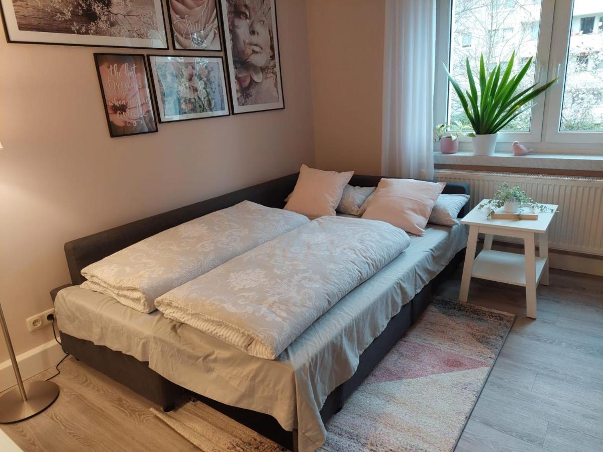 Helles Modern Eingerichtetes Apartment Halle  外观 照片