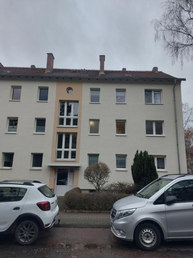 Helles Modern Eingerichtetes Apartment Halle  外观 照片